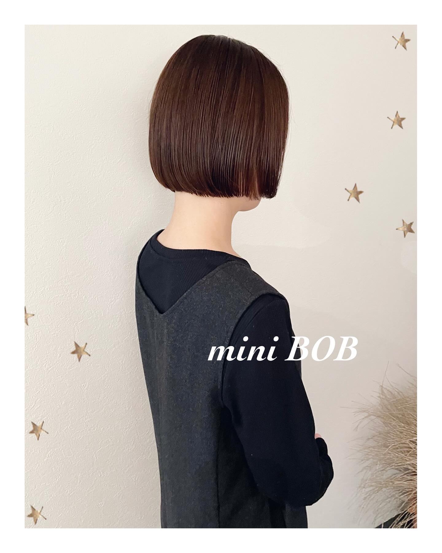 mini BOB（ボブ・ミディアム・ロング・ヘアアレンジ）