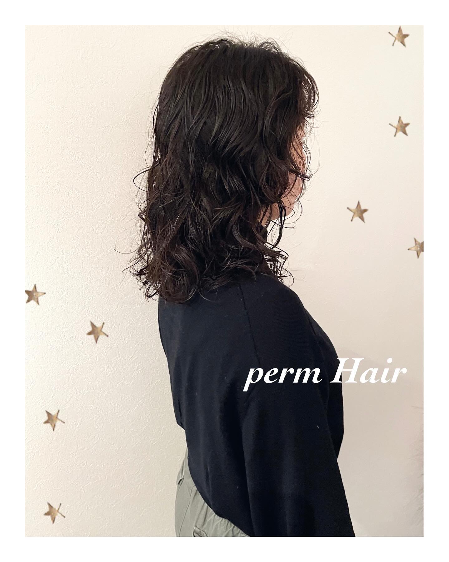 くしゃくしゃなパーマ（ボブ・ミディアム・ロング・パーマ・ヘアアレンジ）