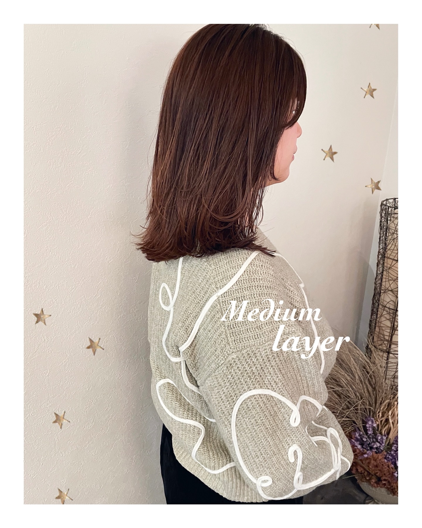 簡単に動きをだせるミディアムレイヤー人気です（ボブ・ミディアム・ロング・ヘアアレンジ）