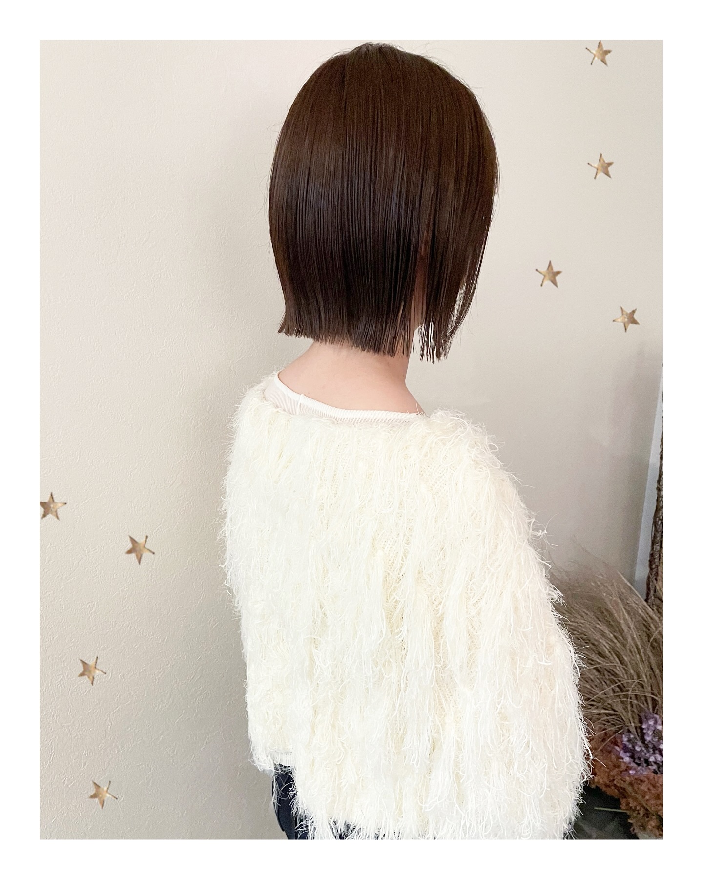 軽めのBOB（ボブ・ミディアム・ロング・パーマ・ヘアアレンジ）